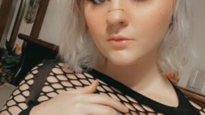 Lauren Wants to be a Webslut