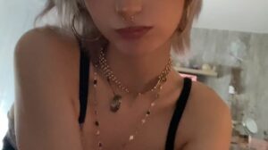 Marion, 19, cuck's crush - make her famous