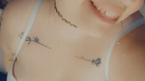 Big tittied slut loves to show off