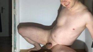 Expose, save and share him