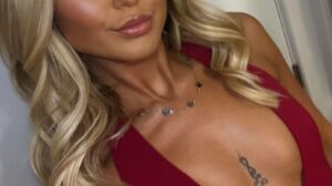 Anyone have her or any info on Charlotte message me