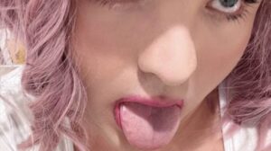 Sissy Lexi: needakeyholder1 on Kik