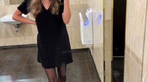 Elizaveta wants to be an exposed webslut